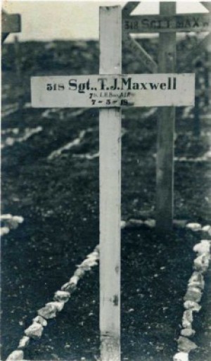 Grave of Tom Maxwell in Palestine