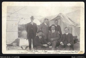 Thomas Vance (sitting in the middle of the front row), 1914. NLA image PIC/9292/6.